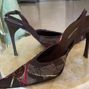 Bcbg brown pair of shoes!